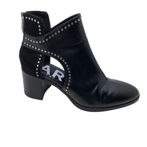 {Zara}TRF Ankle Studded Bootie